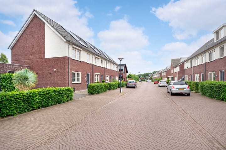 Photo 7 of Tongelreep 3