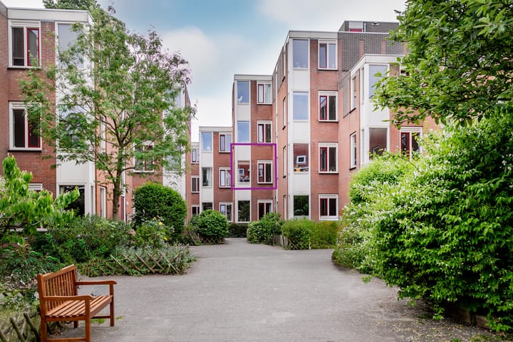 Foto 4 van Bloemhofstraat 16-D