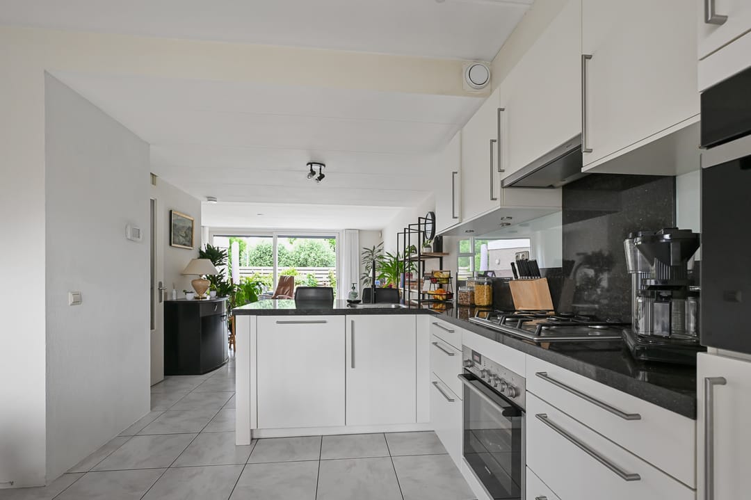 Foto 7 van Suze Groenewegstraat 59