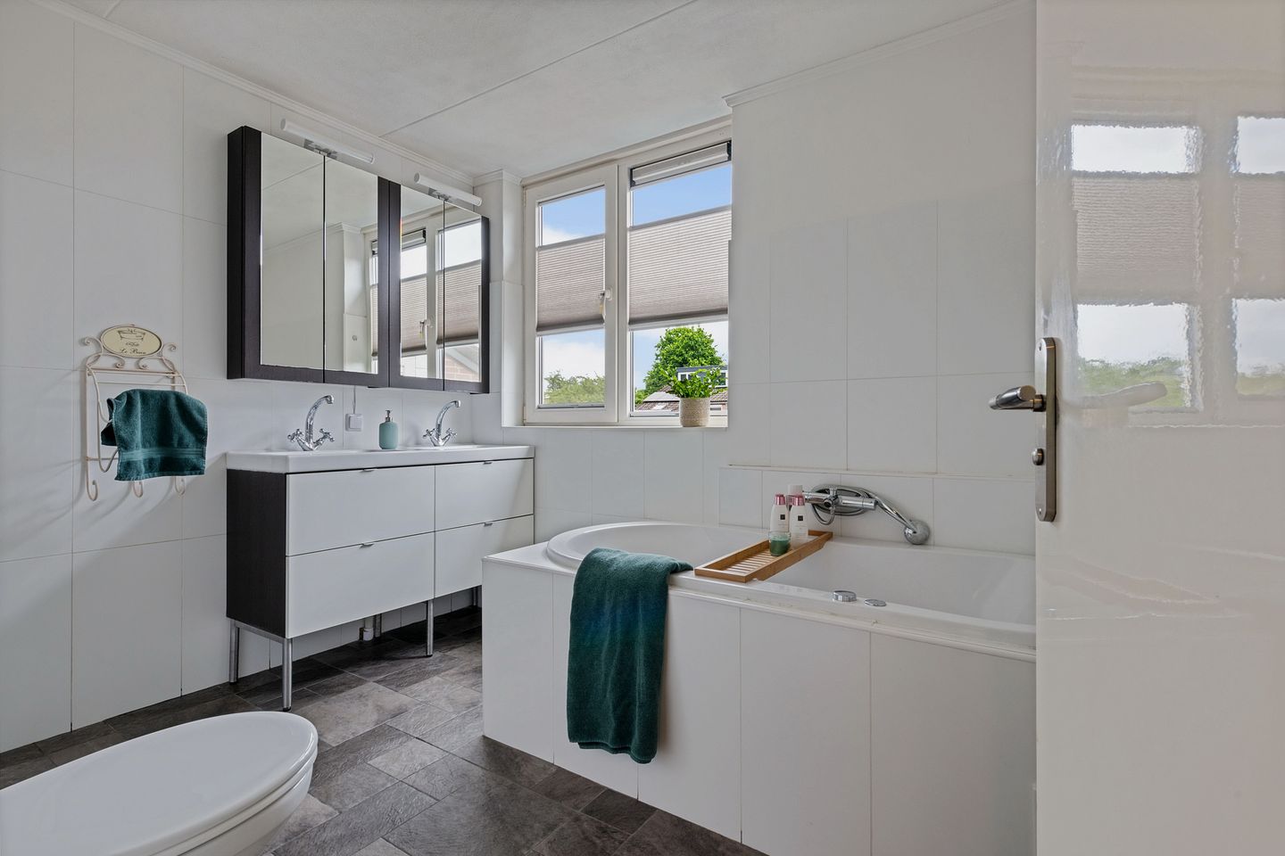 Photo 5 of Ronhaarstraat 32