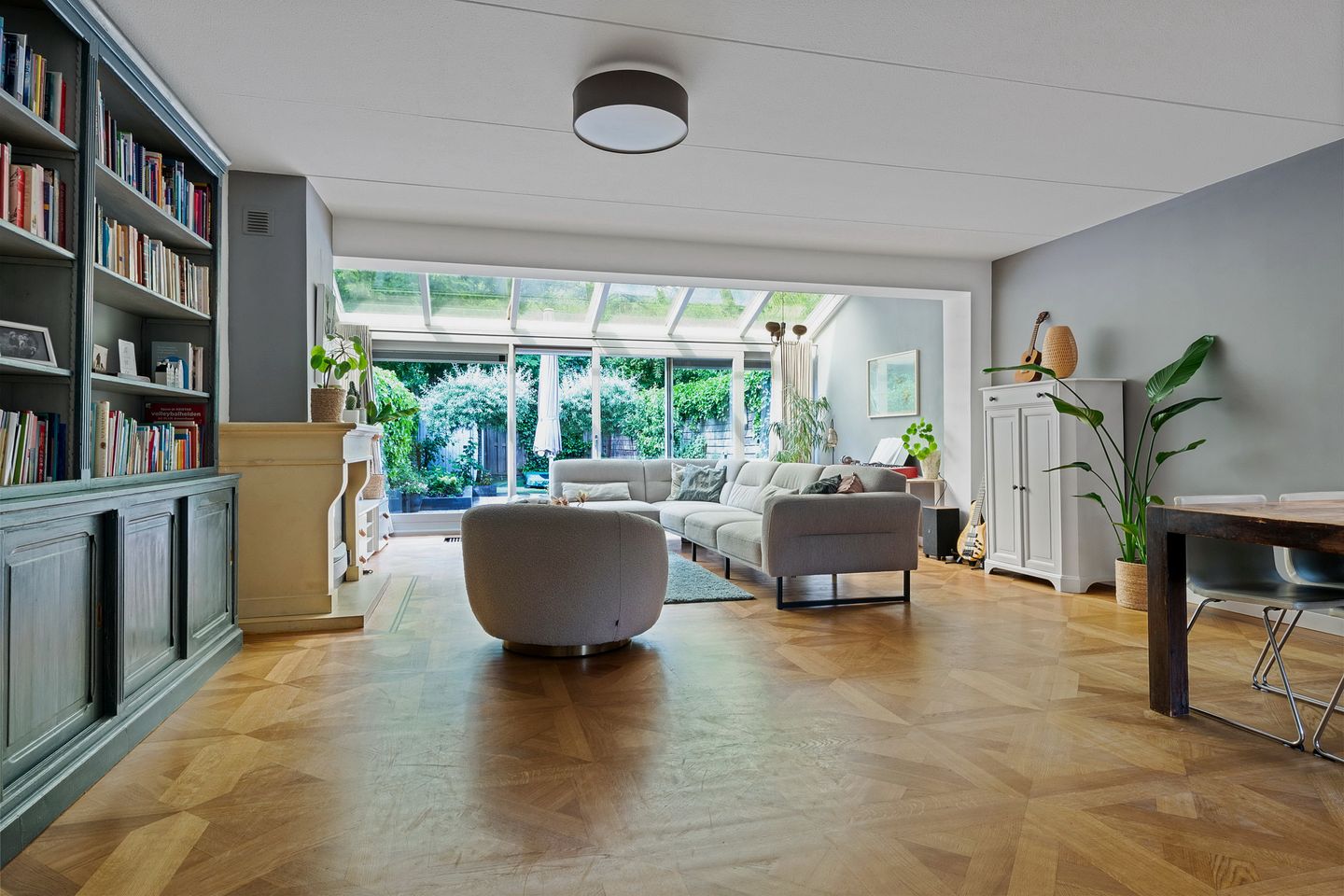 Photo 10 of Ronhaarstraat 32