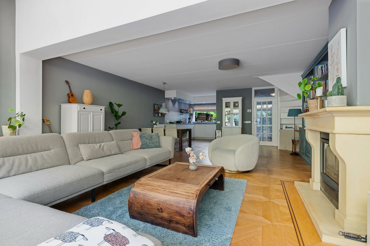 Photo 14 of Ronhaarstraat 32