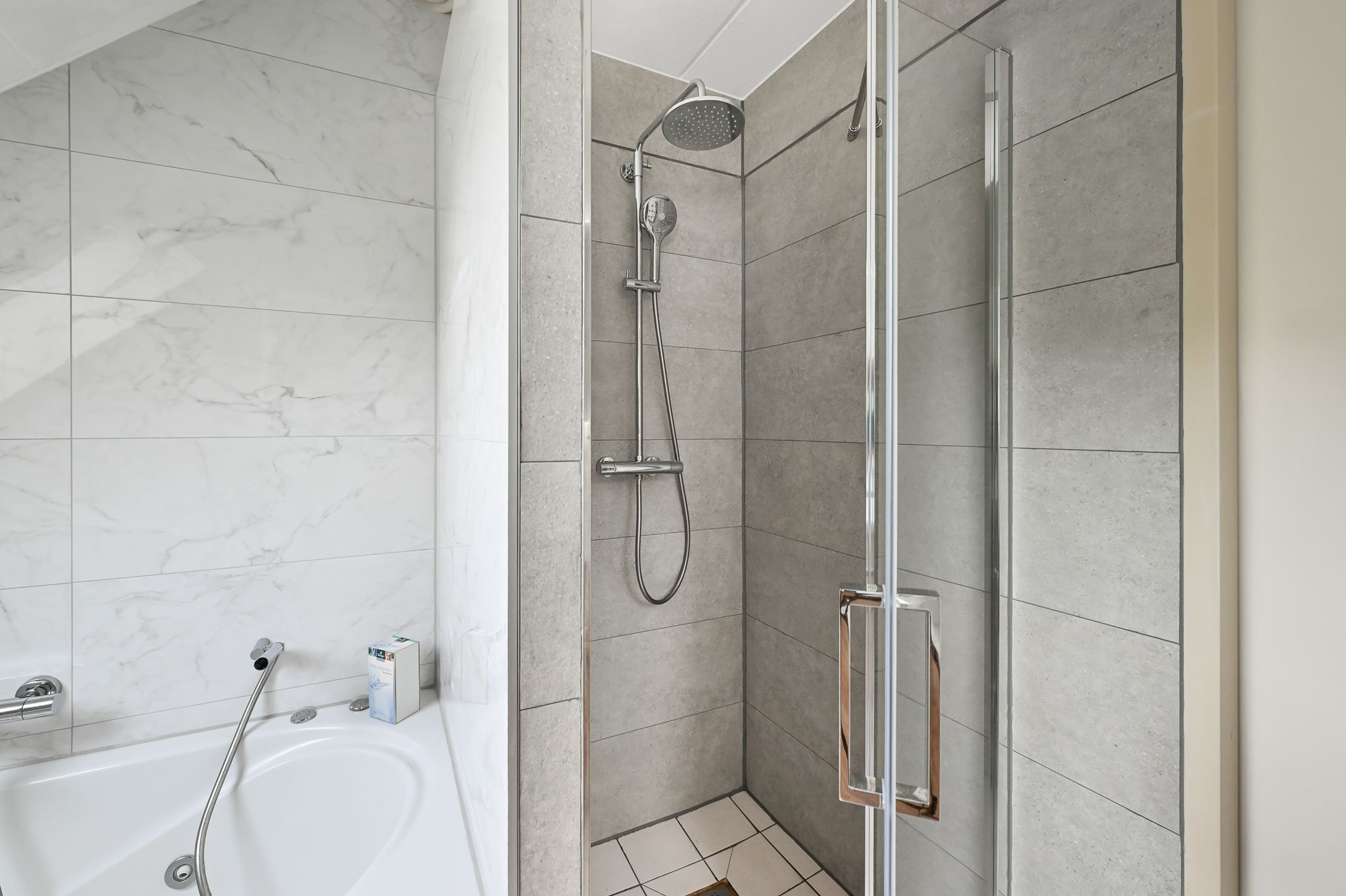 Foto 21 van Suze Groenewegstraat 59