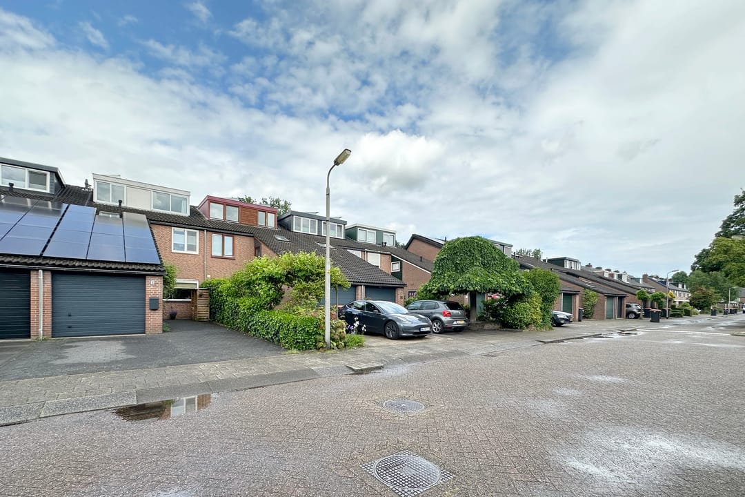 Photo 46 of Ronhaarstraat 32