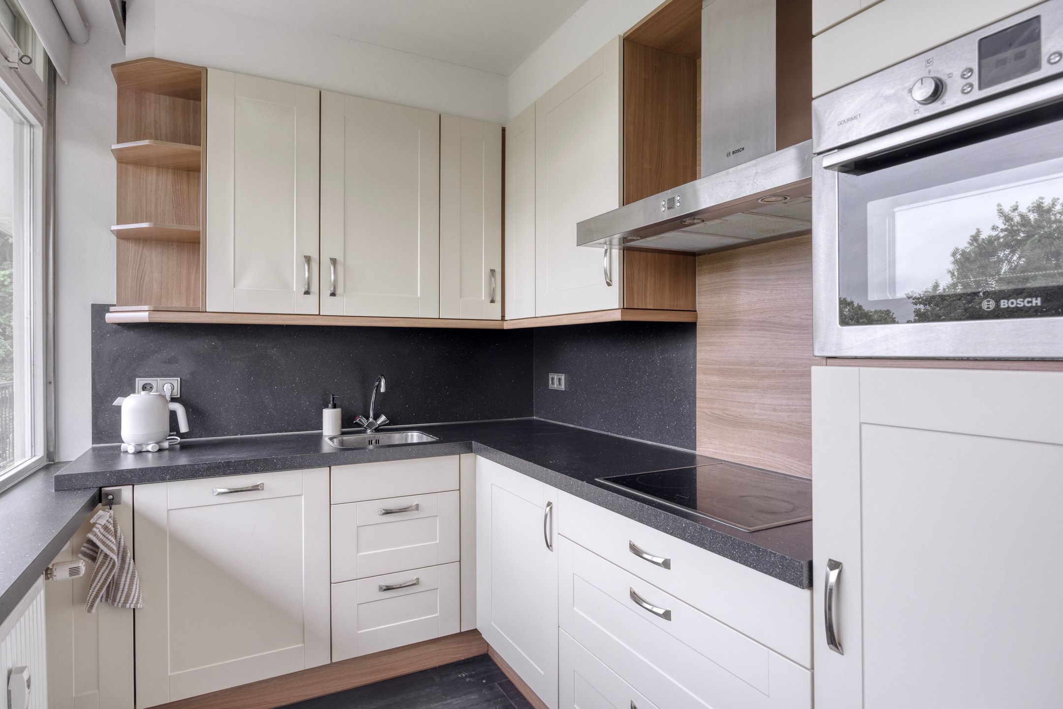 Foto 12 van Hertogenlaan 62