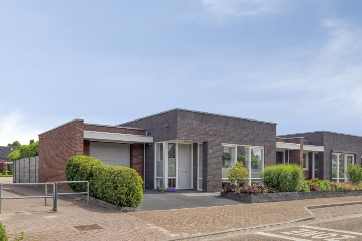 Foto 2 van Peter Zuidstraat 18-D