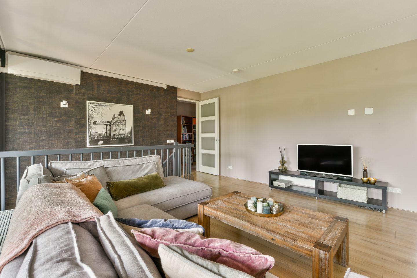 Foto 5 van Eva Besnyöstraat 495