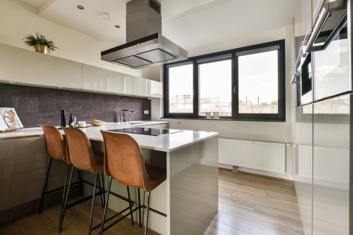 Foto 11 van Eva Besnyöstraat 495