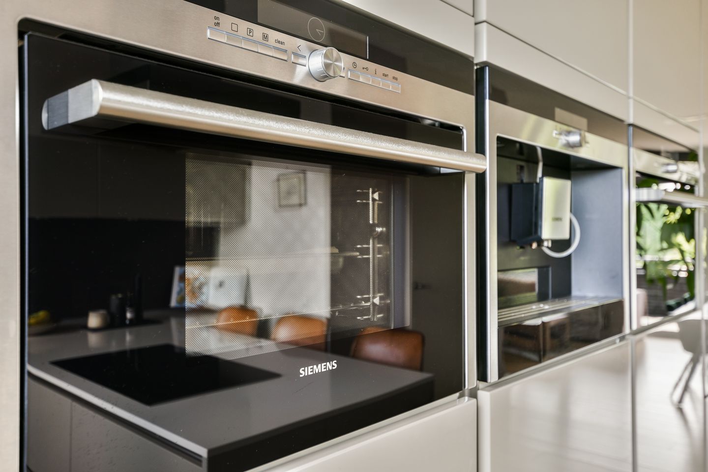 Foto 14 van Eva Besnyöstraat 495