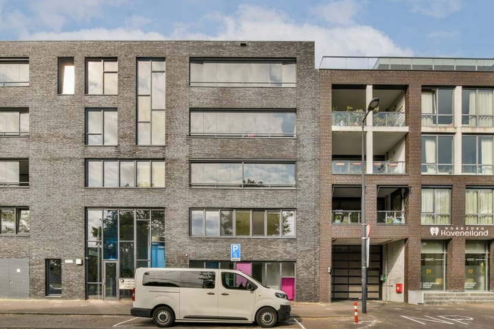 Foto 31 van Eva Besnyöstraat 495