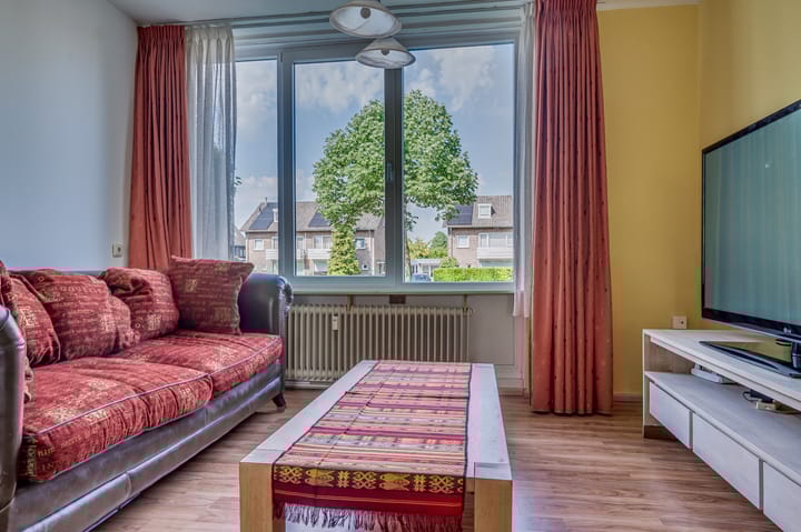 Foto 9 van Laaghuissingel 223