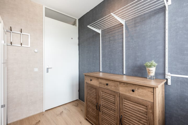 Foto 55 van Lev Landaustraat 10