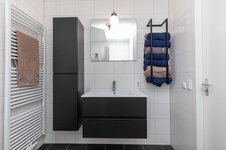 Foto 66 van Lev Landaustraat 10