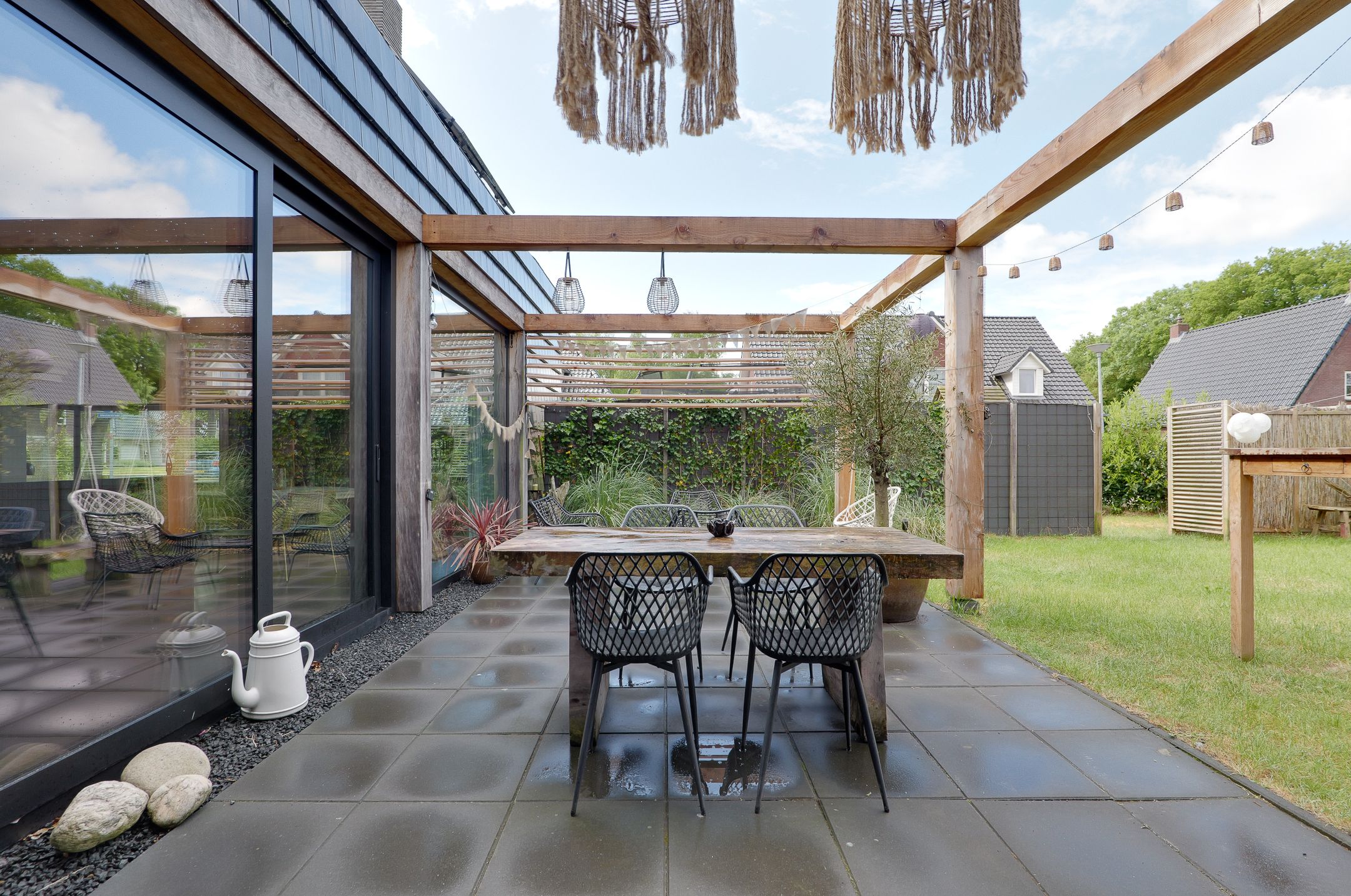 Foto 12 van Tiengastraat 14-A