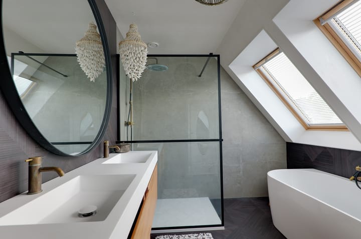 Foto 43 van Tiengastraat 14-A