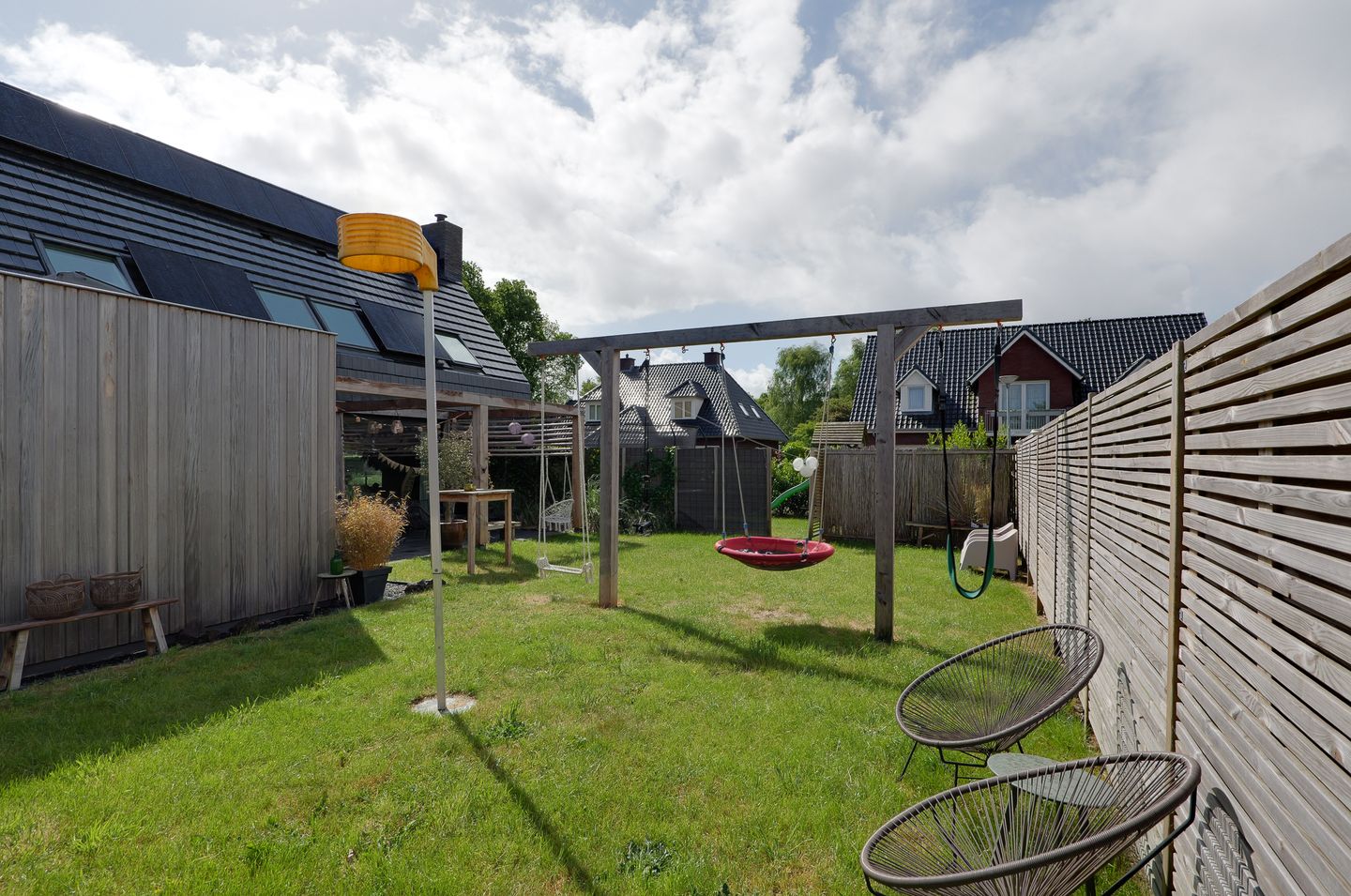 Foto 49 van Tiengastraat 14-A