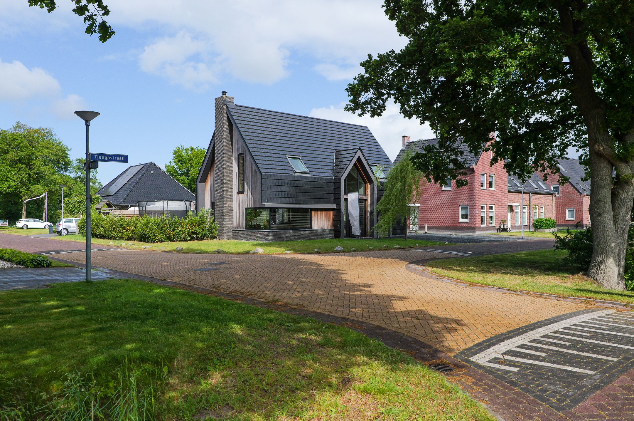 Foto 57 van Tiengastraat 14-A