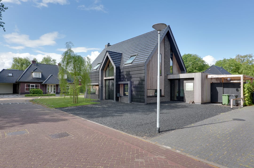 Foto 61 van Tiengastraat 14-A