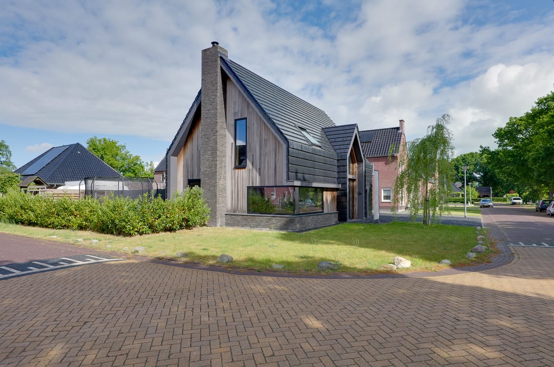 Foto 62 van Tiengastraat 14-A