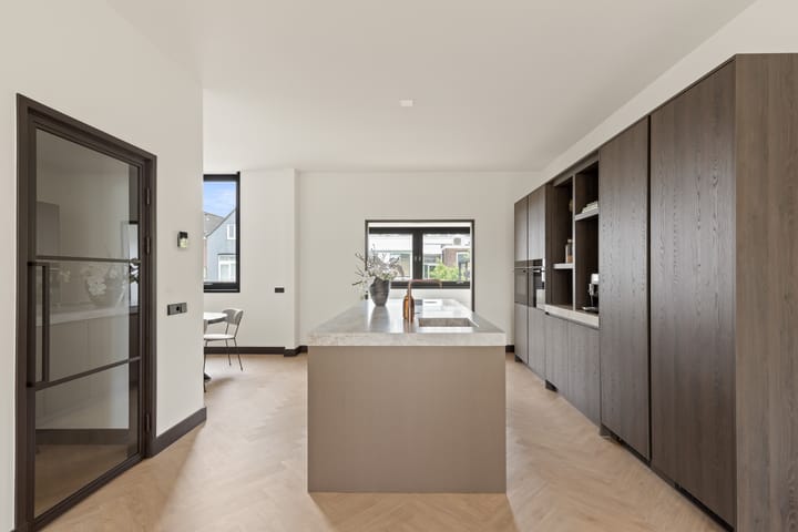 Foto 15 van Reeweg Oost 90