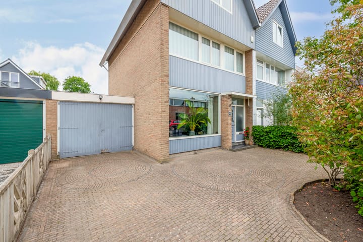 Foto 2 van Newtonstraat 22