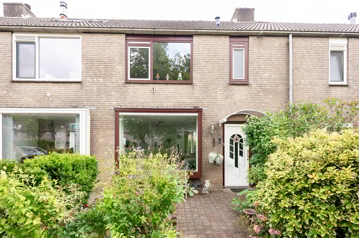 Foto 3 van Bartokhof 45