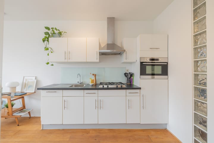 Foto 8 van Van Hallstraat 33-2