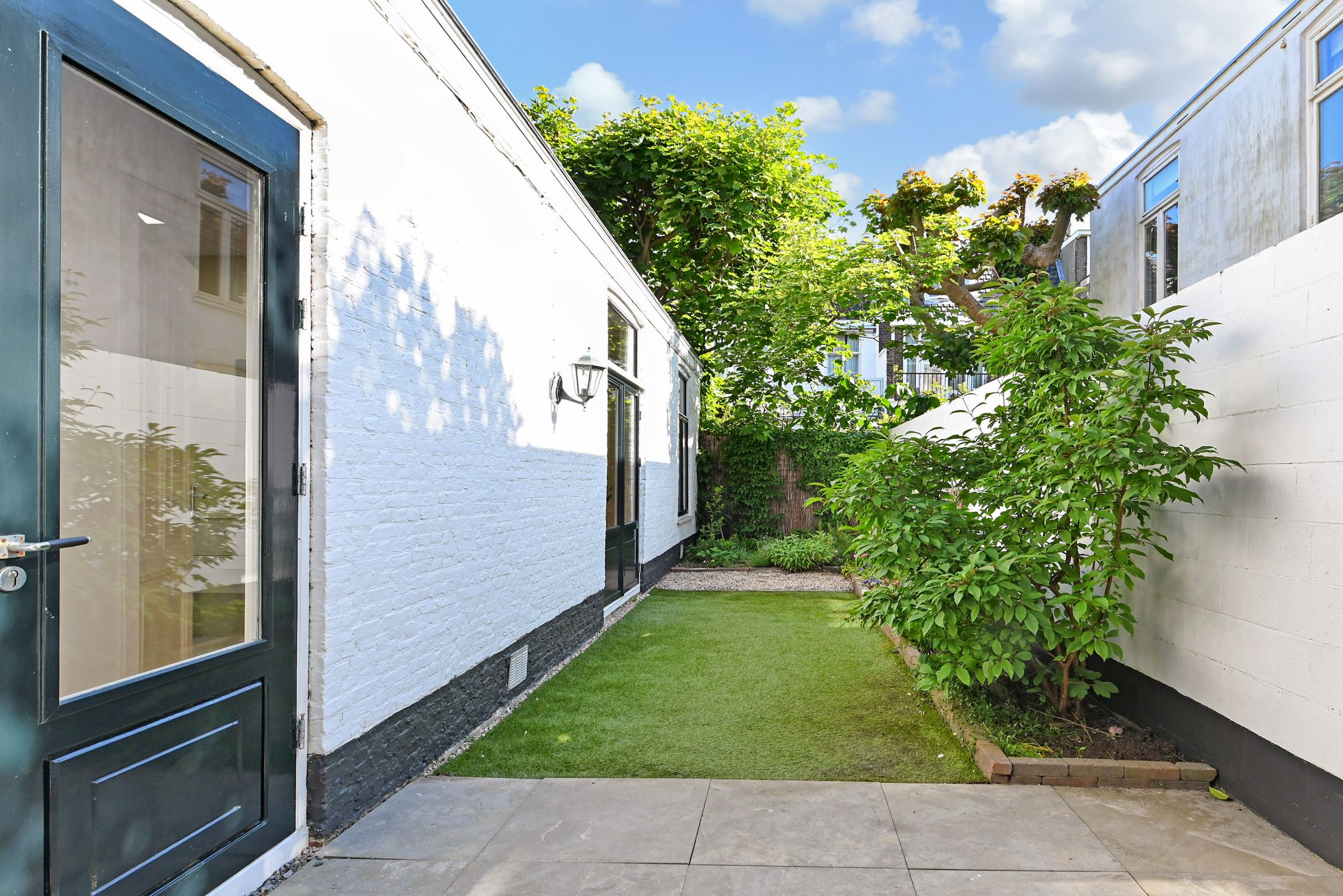 Photo 18 of Obrechtstraat 233