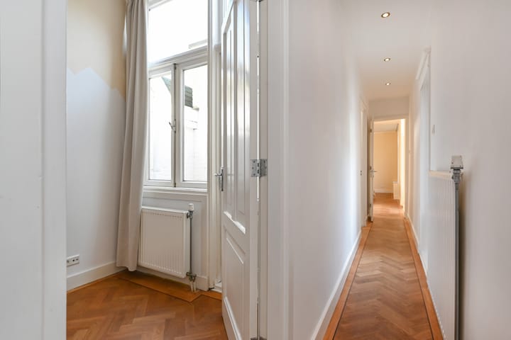 Foto 27 van Obrechtstraat 233