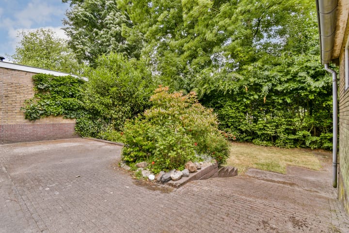 Foto 28 van Harmonielaan 29