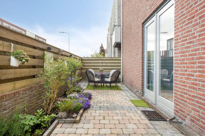 Foto 32 van Vroonhoevelaan 13