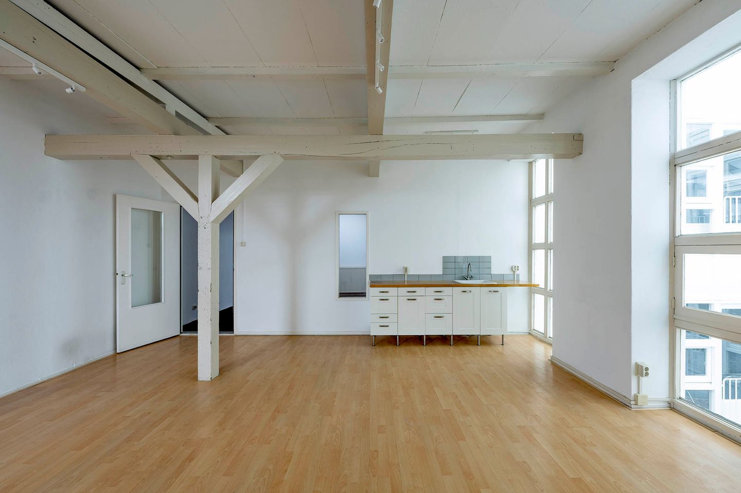 View photo 4 of Korte Leidsedwarsstraat 12-14