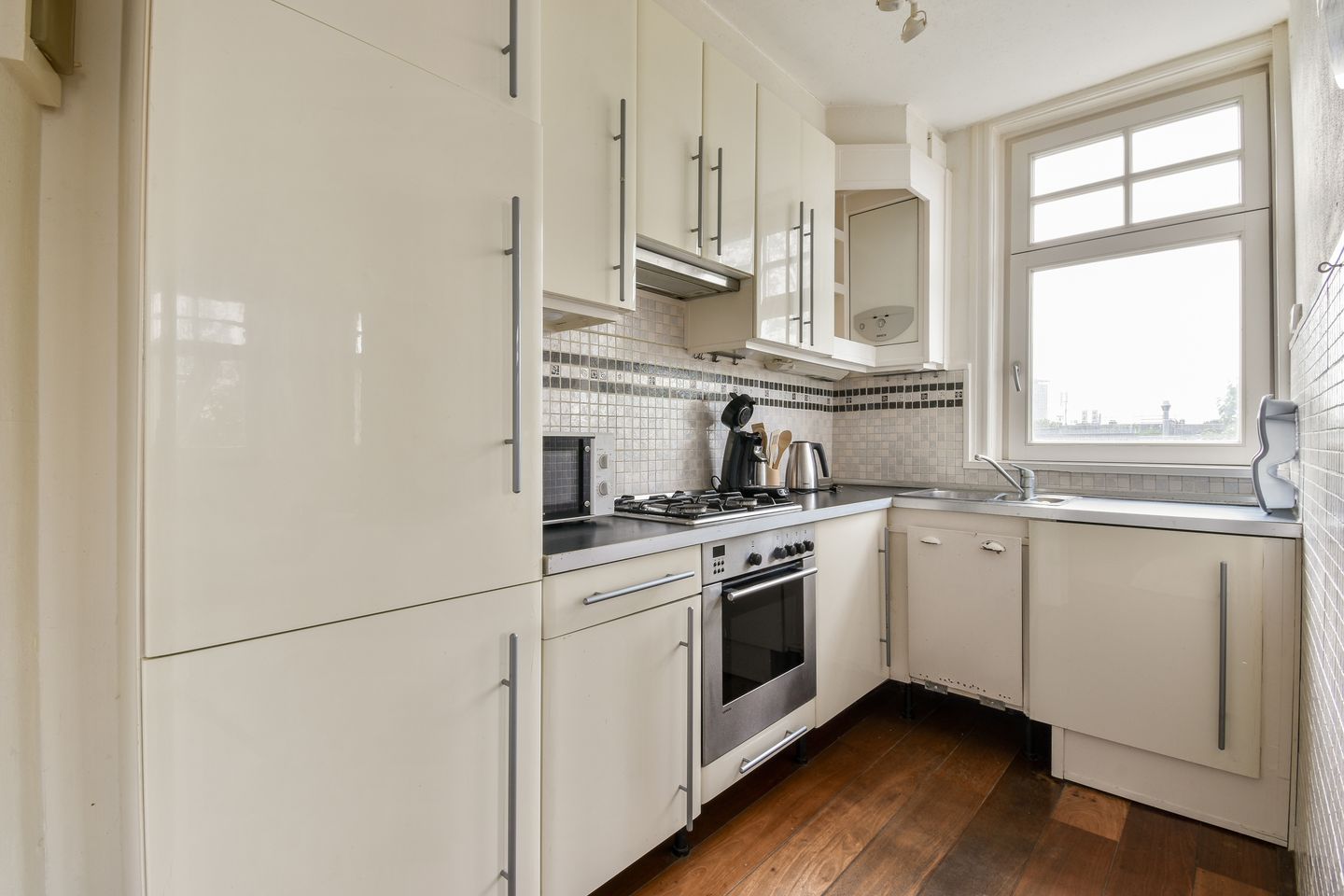 Foto 10 van Van Woustraat 181-4