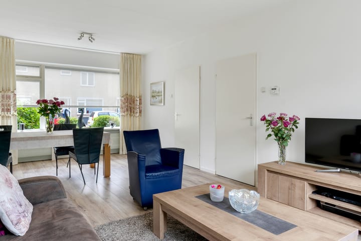 Foto 8 van Brucknerstraat 29