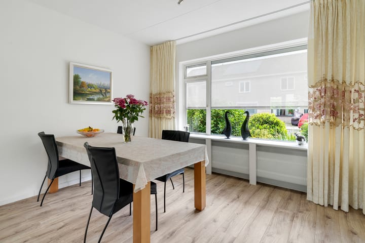 Foto 10 van Brucknerstraat 29