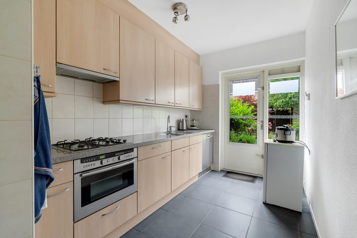 Foto 11 van Brucknerstraat 29