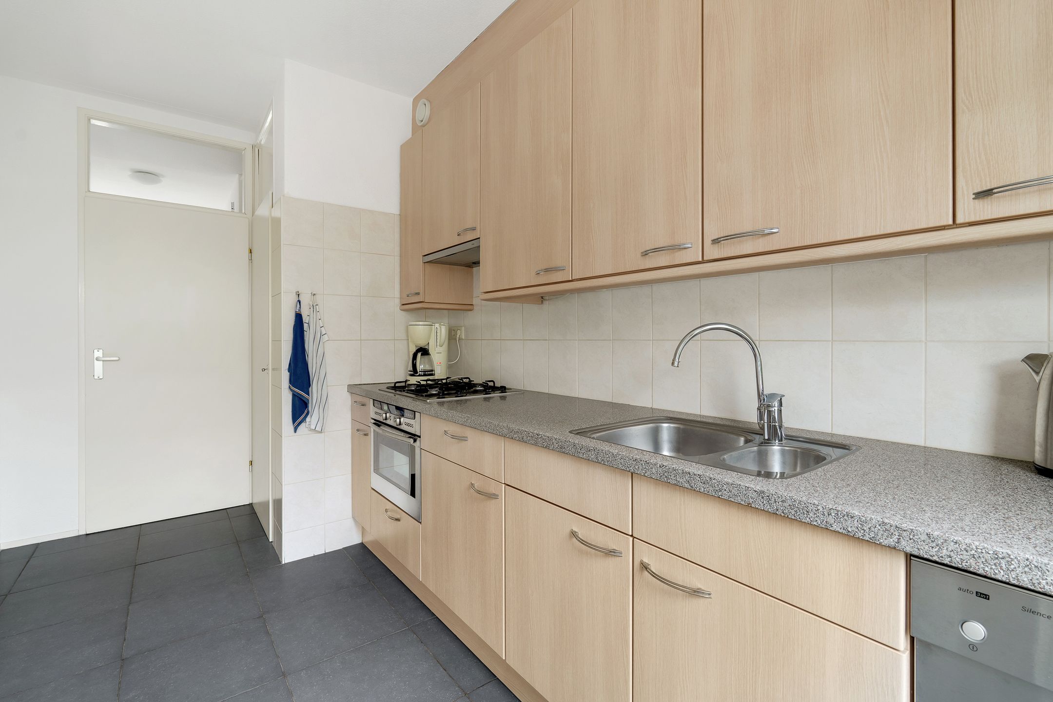 Foto 12 van Brucknerstraat 29