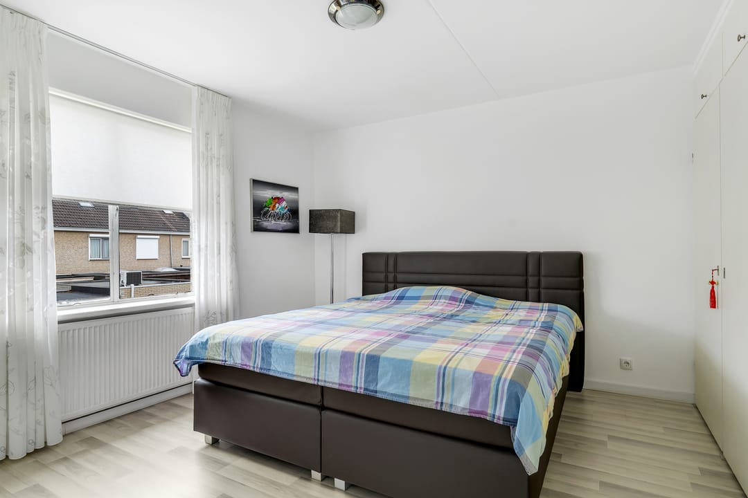 Foto 13 van Brucknerstraat 29