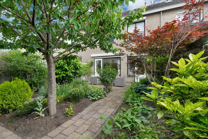 Foto 26 van Brucknerstraat 29