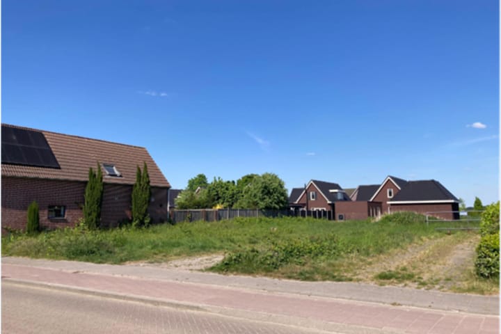 Foto 2 van Roosendaalseweg