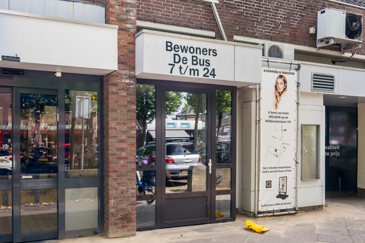 Foto 7 van De Bus 19