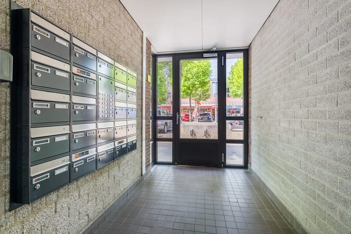 Foto 8 van De Bus 19