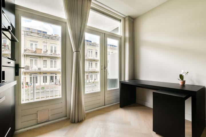 Foto 10 van Orteliusstraat 174-2