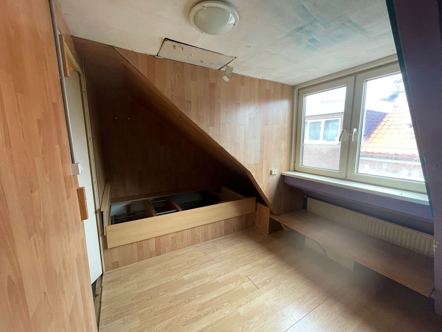 Foto 19 van 2e Emmadwarsstraat 6