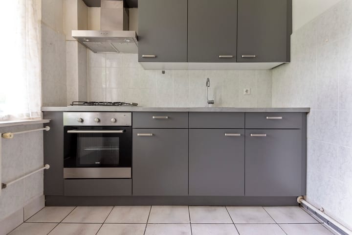 Foto 2 van Fluitekruidweg 190