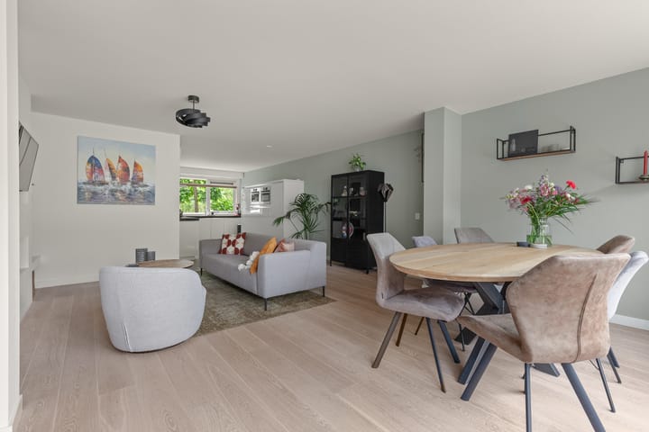 Foto 15 van Erasmusstraat 115