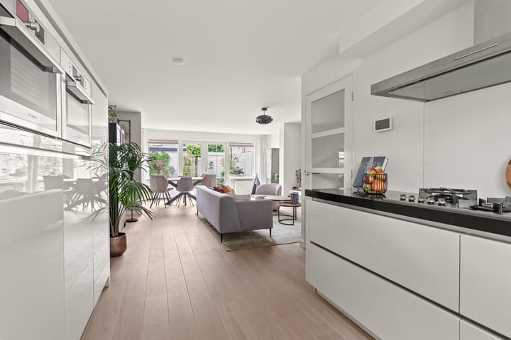 Foto 24 van Erasmusstraat 115