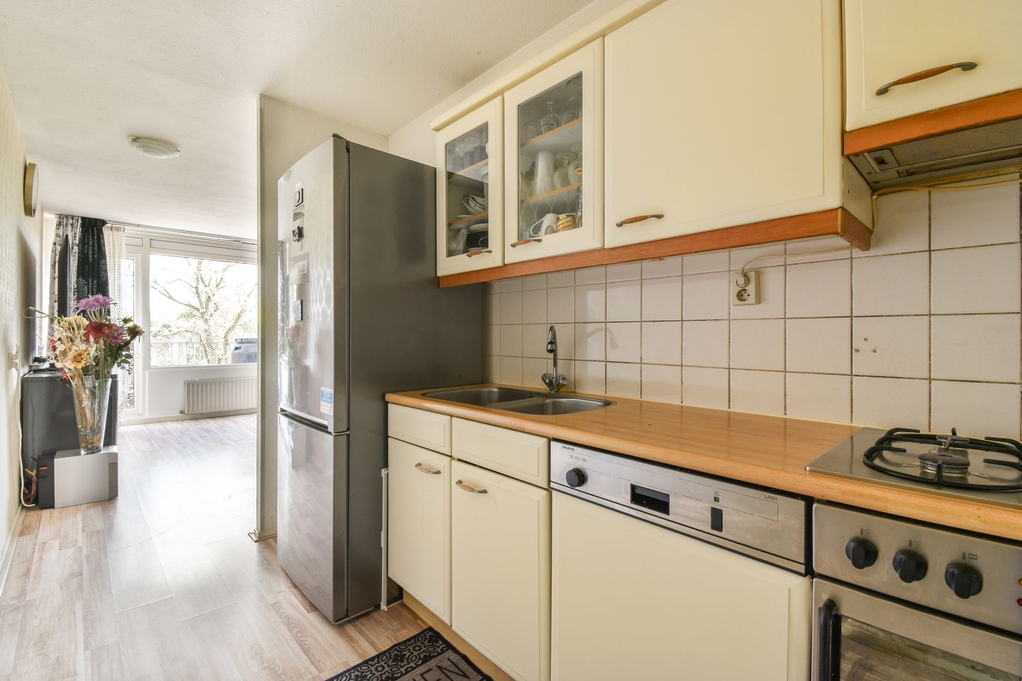 Foto 10 van Tielstraat 77