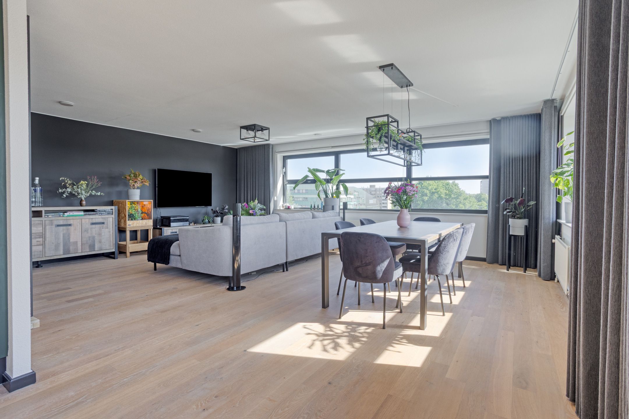 Foto 3 van Winkelcentrum Woensel 141