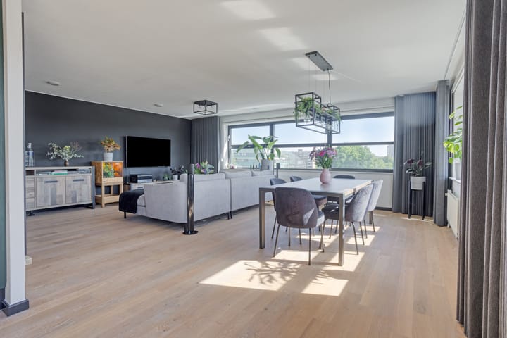 Foto 3 van Winkelcentrum Woensel 141